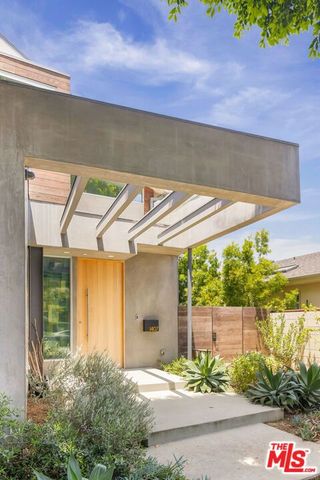 1407 Oak Street, Santa Monica, CA 90405