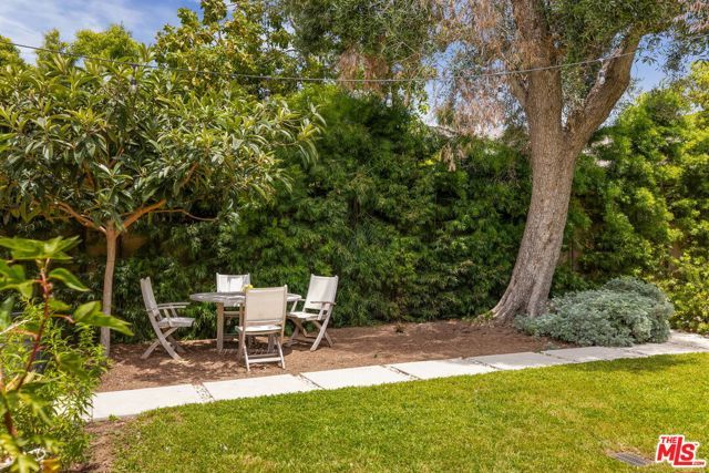 1407 Oak Street, Santa Monica, CA 90405