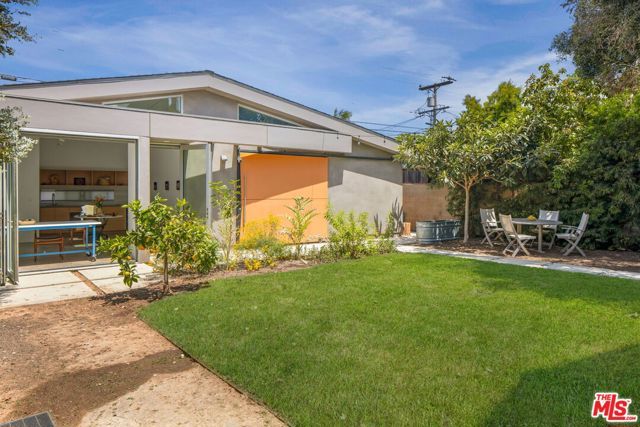 1407 Oak Street, Santa Monica, CA 90405