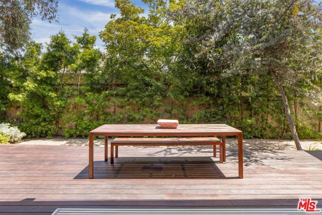 1407 Oak Street, Santa Monica, CA 90405