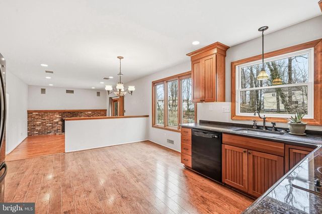 22 SCATTERGOOD RD, Cherry Hill, NJ 08003