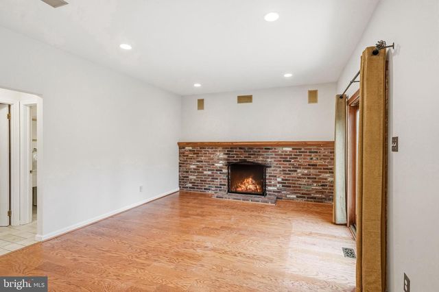 22 SCATTERGOOD RD, Cherry Hill, NJ 08003