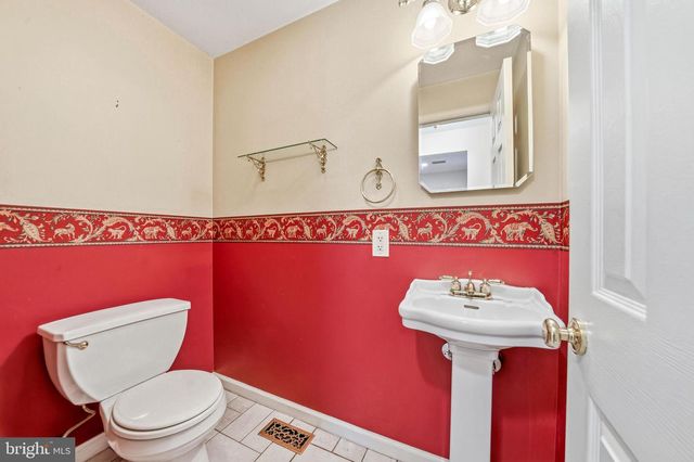 22 SCATTERGOOD RD, Cherry Hill, NJ 08003