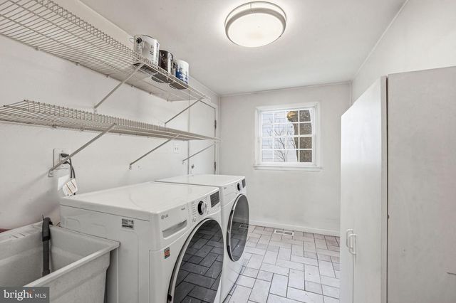 22 SCATTERGOOD RD, Cherry Hill, NJ 08003