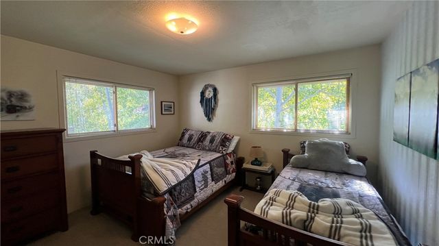 33393 Robin Drive, Green Valley Lake, CA 92341