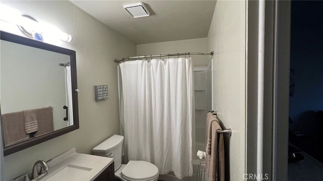 33393 Robin Drive, Green Valley Lake, CA 92341