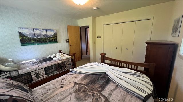 33393 Robin Drive, Green Valley Lake, CA 92341