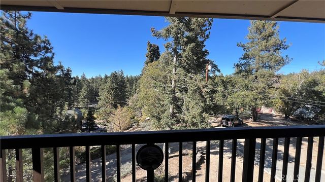 33393 Robin Drive, Green Valley Lake, CA 92341