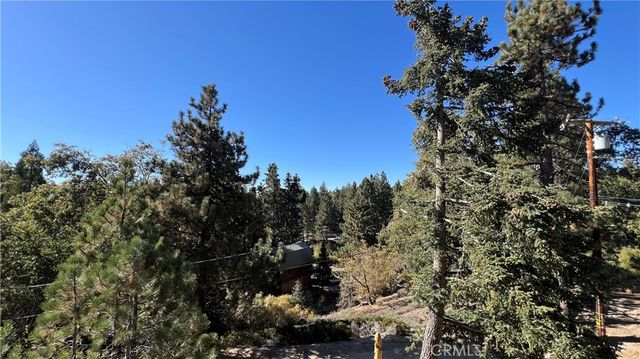 33393 Robin Drive, Green Valley Lake, CA 92341