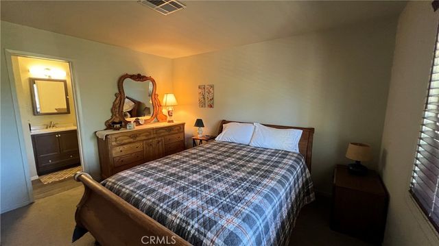 33393 Robin Drive, Green Valley Lake, CA 92341