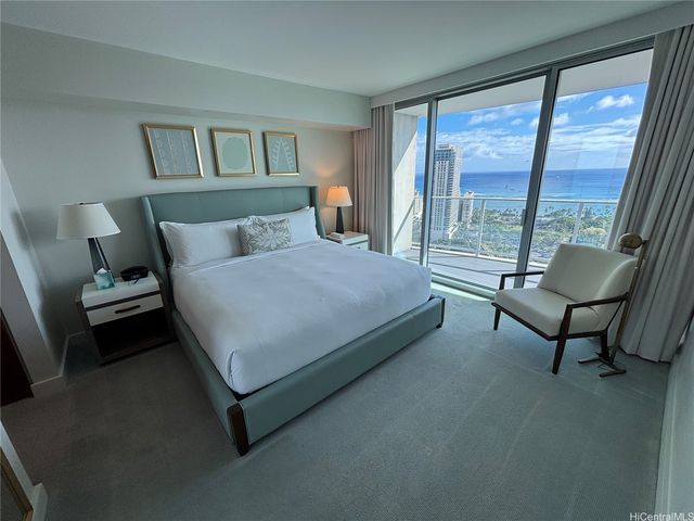 383 Kalaimoku Street 3107, Honolulu, HI 96815