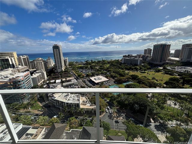 383 Kalaimoku Street 3107, Honolulu, HI 96815