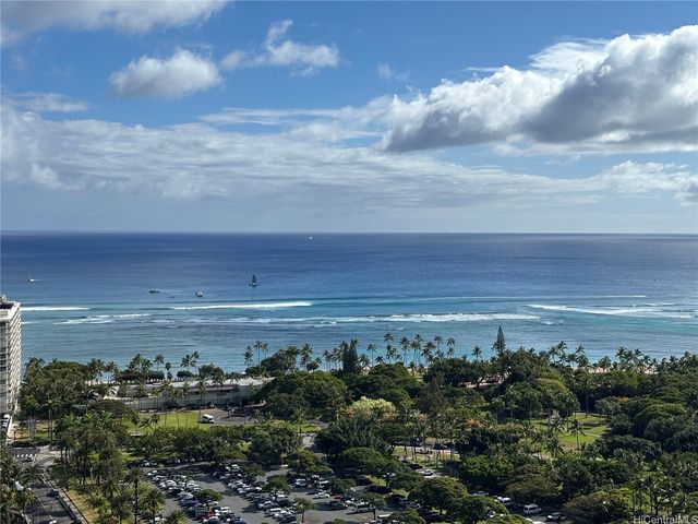 383 Kalaimoku Street 3107, Honolulu, HI 96815