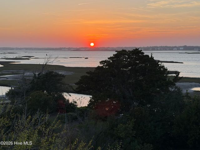 10 West Ridge, Surf City, NC 28445