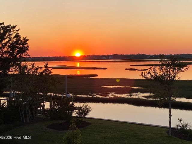 10 West Ridge, Surf City, NC 28445