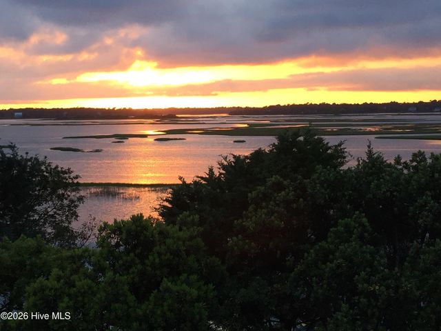 10 West Ridge, Surf City, NC 28445