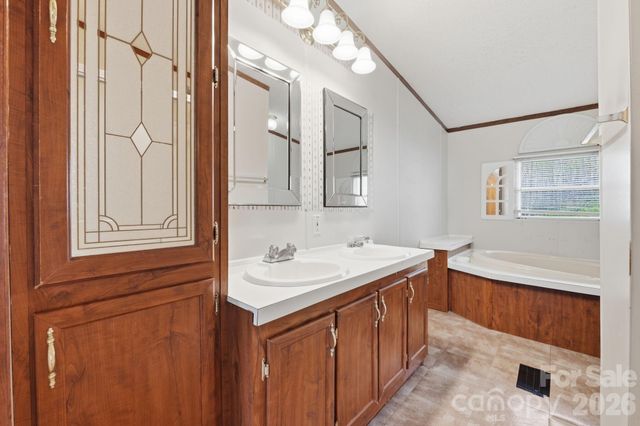 4830 Verde View Drive, Gastonia, NC 28056