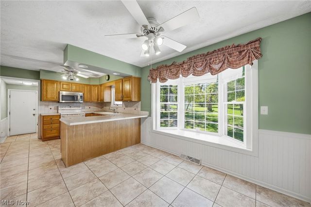 10 Concord Knoll, Medina, OH 44256