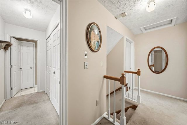 10 Concord Knoll, Medina, OH 44256