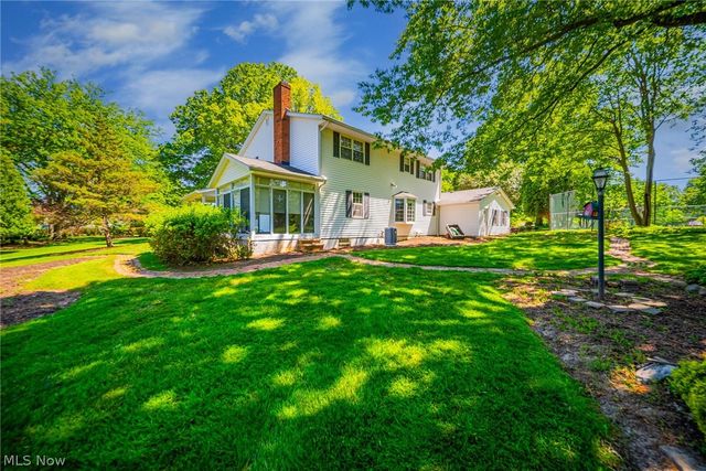 10 Concord Knoll, Medina, OH 44256