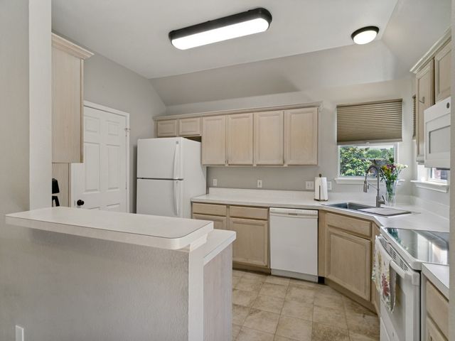 3673 Stockton Drive, Carrollton, TX 75010