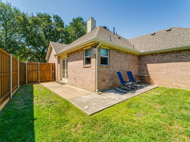 3673 Stockton Drive, Carrollton, TX 75010