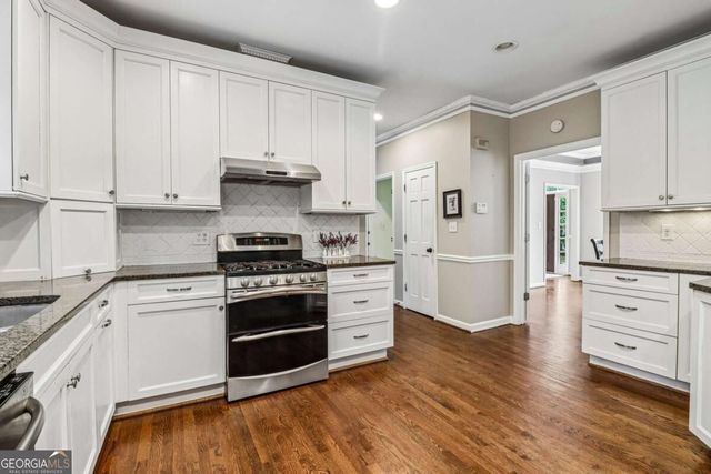 415 Holly Stream Trail, Roswell, GA 30075
