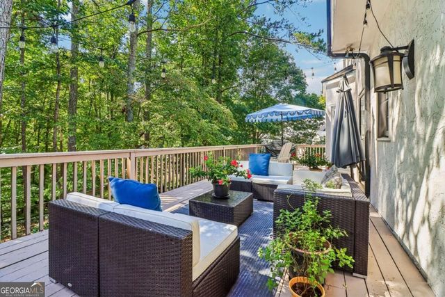 415 Holly Stream Trail, Roswell, GA 30075
