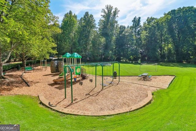 415 Holly Stream Trail, Roswell, GA 30075