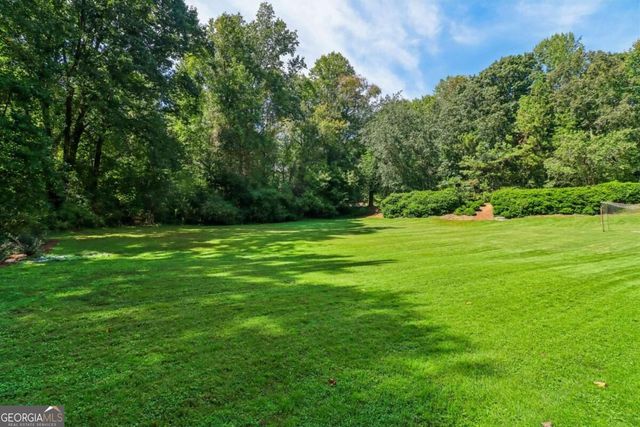 415 Holly Stream Trail, Roswell, GA 30075