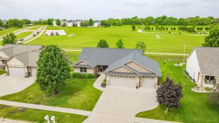 908 SE Trail Ridge Road, Grimes, IA 50111