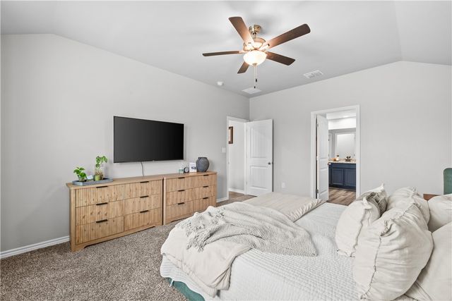 7409 Star Gazer Dr, Corpus Christi, TX 78414