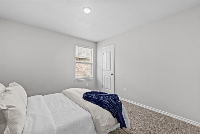 7409 Star Gazer Dr, Corpus Christi, TX 78414