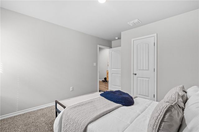 7409 Star Gazer Dr, Corpus Christi, TX 78414