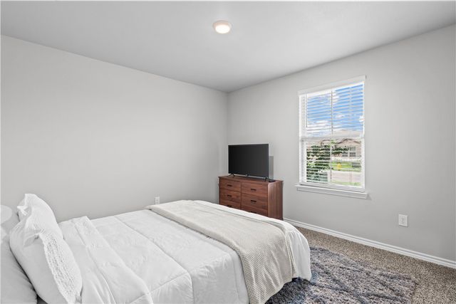 7409 Star Gazer Dr, Corpus Christi, TX 78414