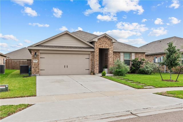 7409 Star Gazer Dr, Corpus Christi, TX 78414