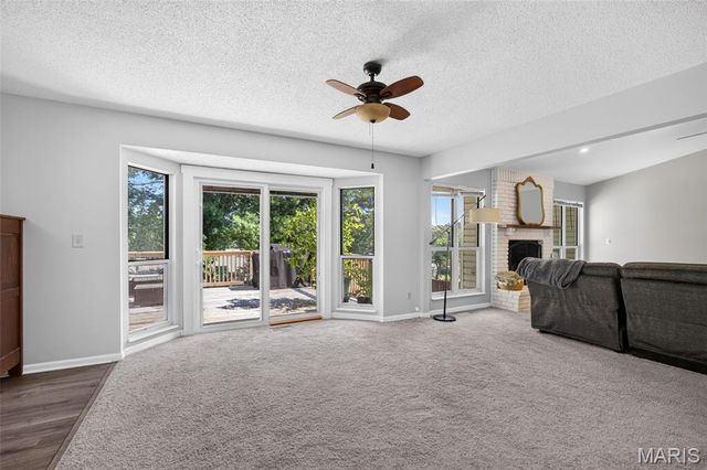 1018 Harvest Home Circle, St Charles, MO 63304