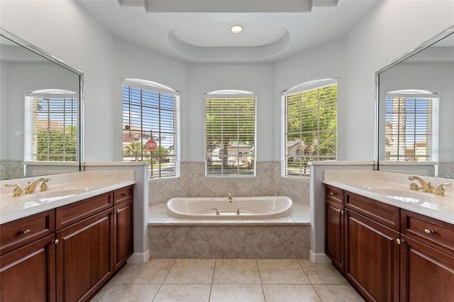 419 CHELSEA AVENUE, Davenport, FL 33837