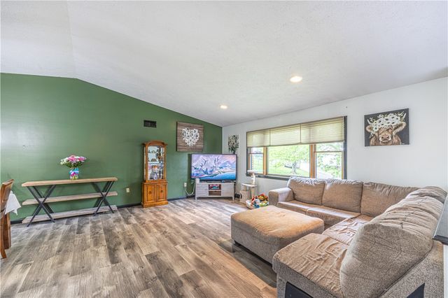 833 Main St, German Twp, PA 15458