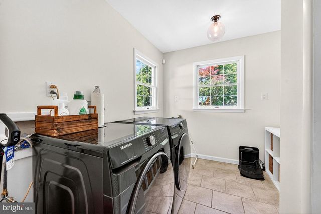 24 BALSAM CT, Lawrenceville, NJ 08648