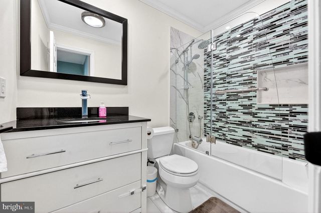 24 BALSAM CT, Lawrenceville, NJ 08648