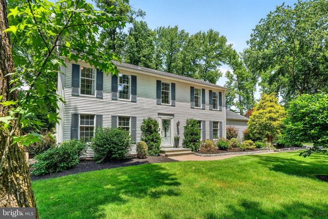 24 BALSAM CT, Lawrenceville, NJ 08648