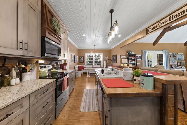 1953 Franklin Pike, Lewisburg, TN 37091