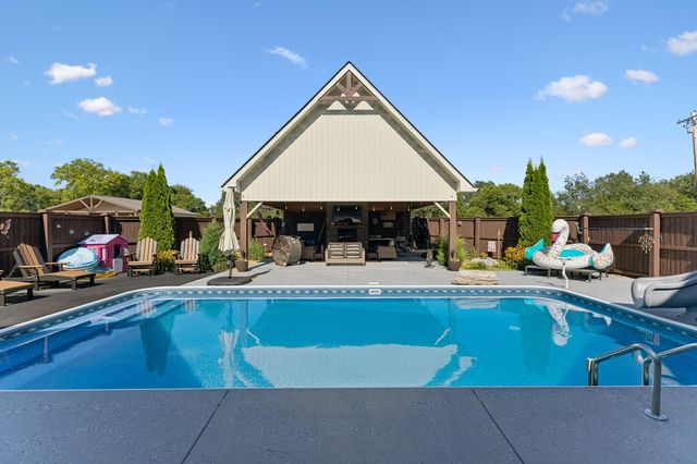1953 Franklin Pike, Lewisburg, TN 37091