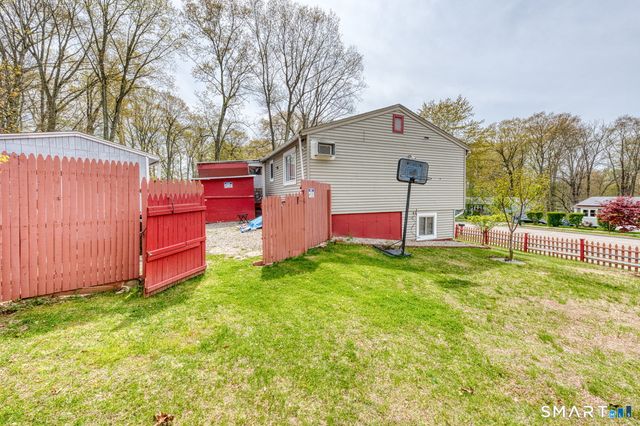1 Gem Drive, Windham, CT 06226
