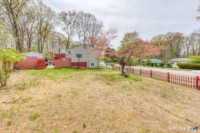 1 Gem Drive, Windham, CT 06226