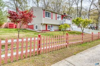 1 Gem Drive, Windham, CT 06226