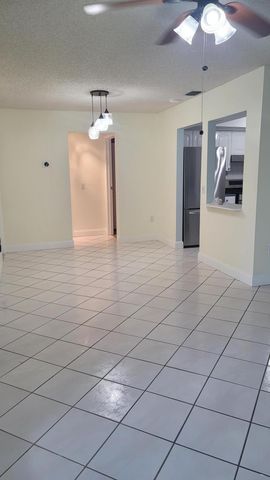 2590 NW 98th Avenue, Sunrise, FL 33322
