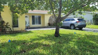 2590 NW 98th Avenue, Sunrise, FL 33322