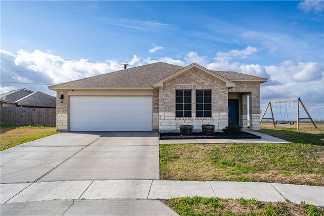 9621 English Oak Dr, Corpus Christi, TX 78410